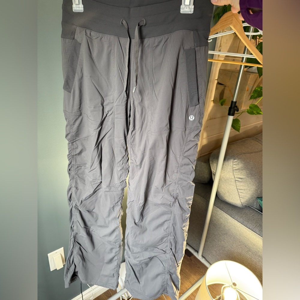 Lululemon Dance Studio pant lined